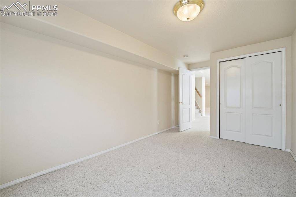 5547 Sonnet Heights Colorado Springs CO 80918