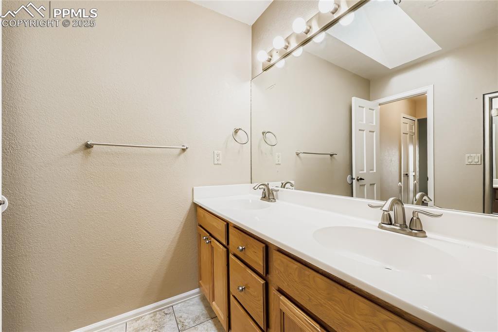 368 Mission Hill Way Colorado Springs CO 80921
