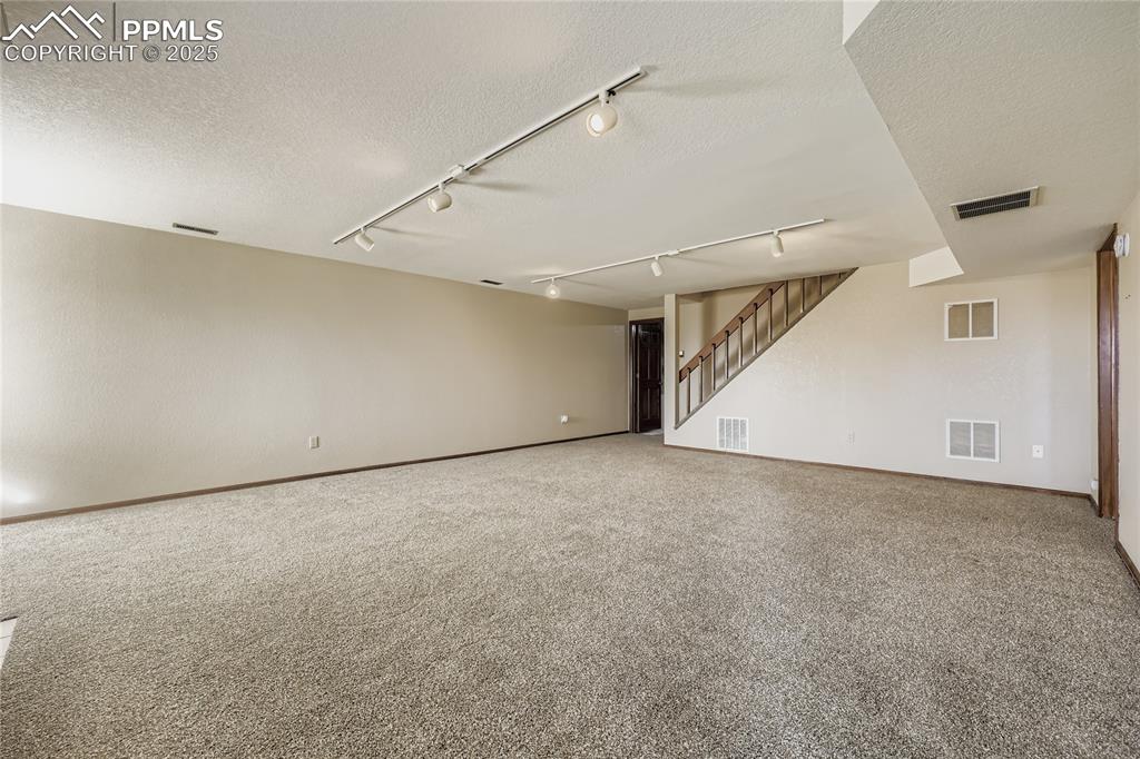 368 Mission Hill Way Colorado Springs CO 80921