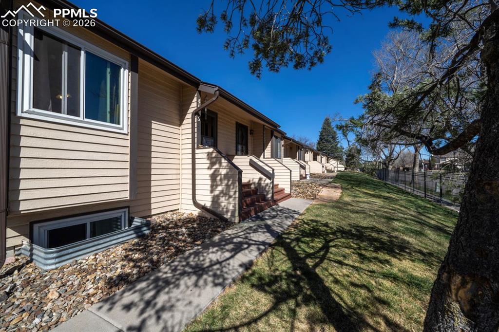 4545 Lamplighter Circle Colorado Springs CO 80916
