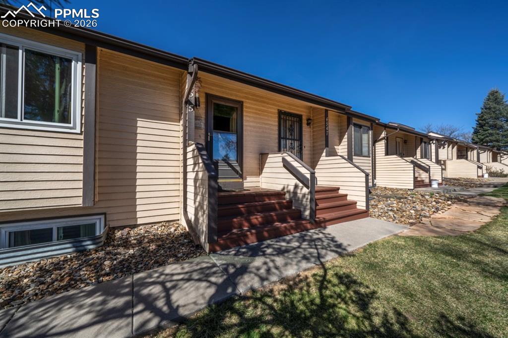 4545 Lamplighter Circle Colorado Springs CO 80916