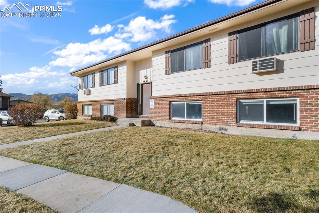 6610 W Dublin Loop Colorado Springs CO 80918