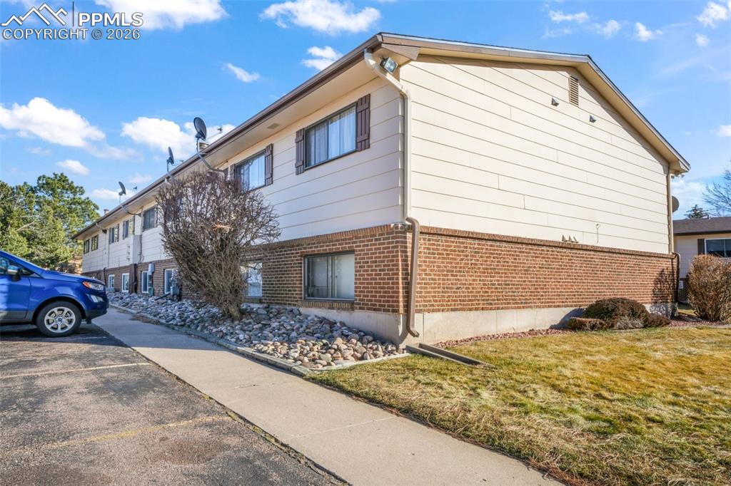 6610 W Dublin Loop Colorado Springs CO 80918