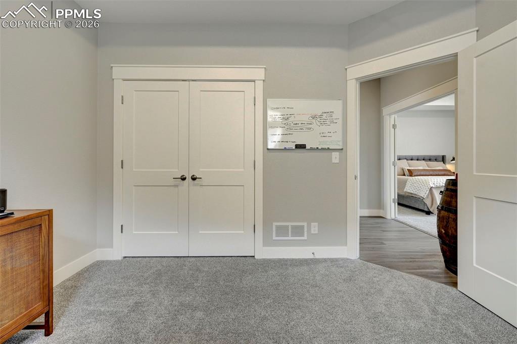 5940 Eagle Glen View Colorado Springs CO 80919