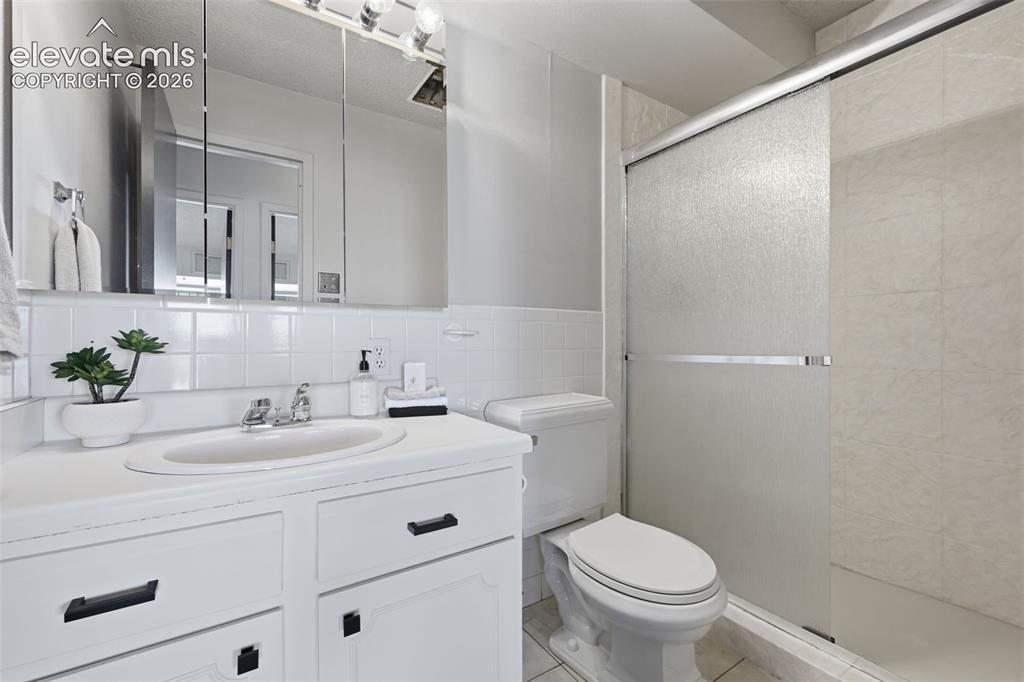 411 Lakewood Circle Colorado Springs CO 80910