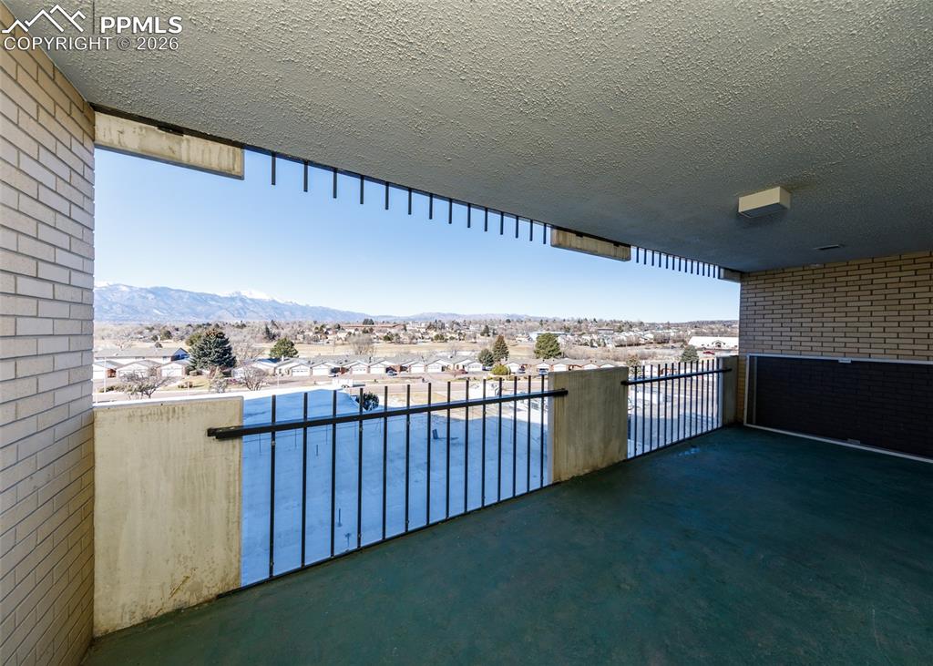 411 Lakewood Circle Colorado Springs CO 80910