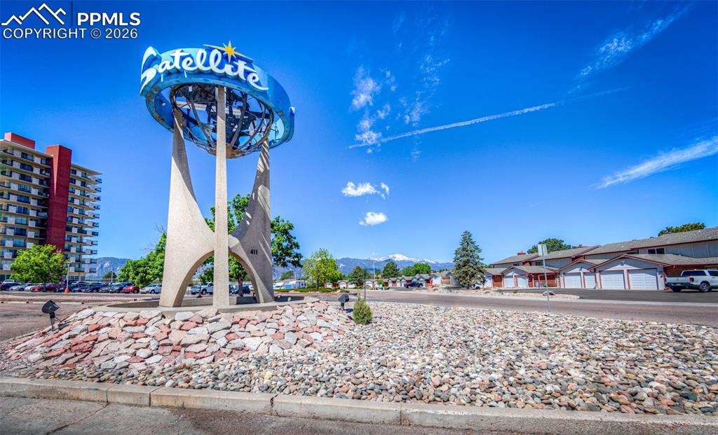 411 Lakewood Circle Colorado Springs CO 80910