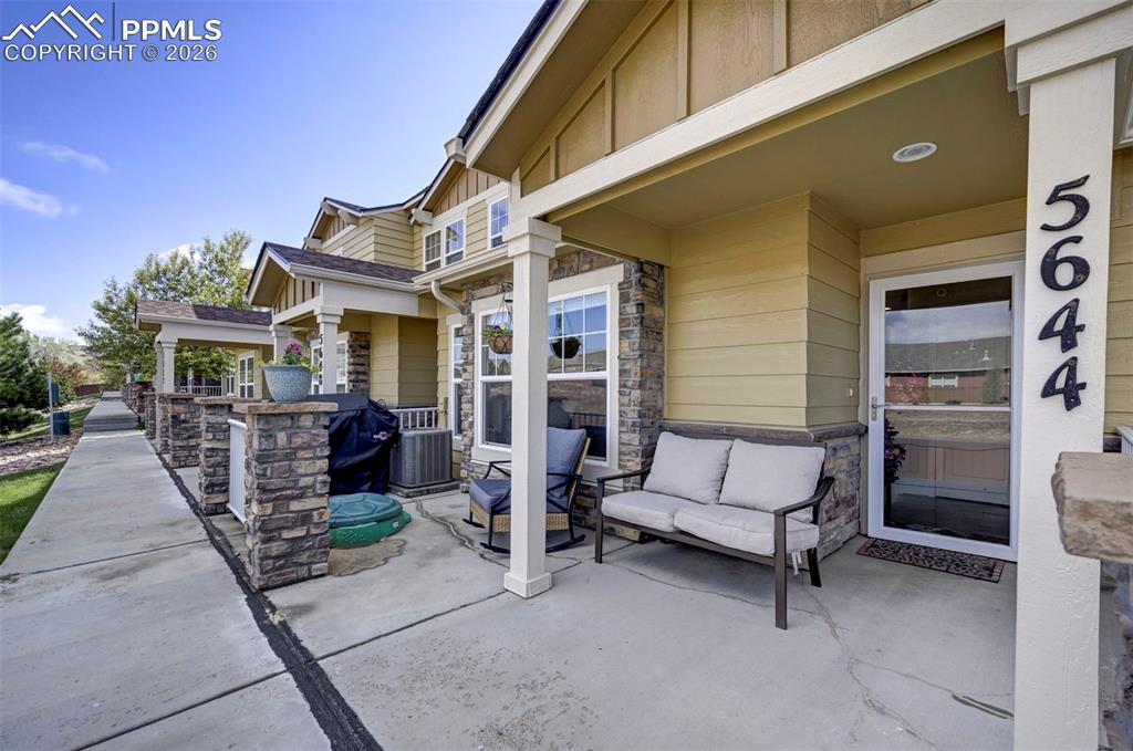 5644 Shamrock Heights Colorado Springs CO 80923