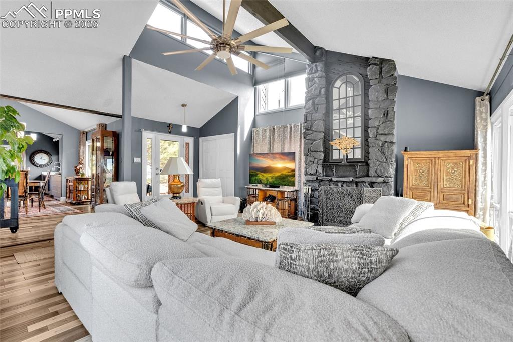 4500 Sentinel Rock Larkspur CO 80118