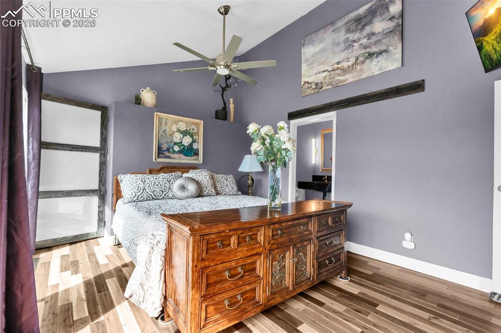 4500 Sentinel Rock Larkspur CO 80118