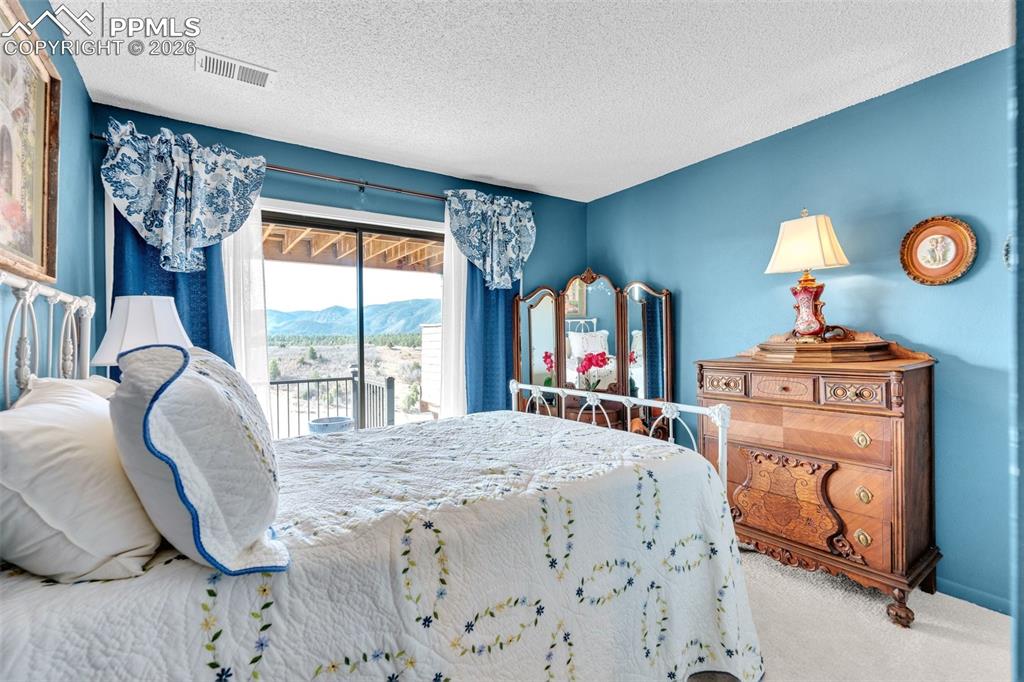 4500 Sentinel Rock Larkspur CO 80118