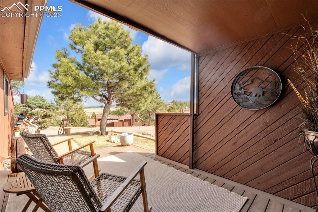 4500 Sentinel Rock Larkspur CO 80118