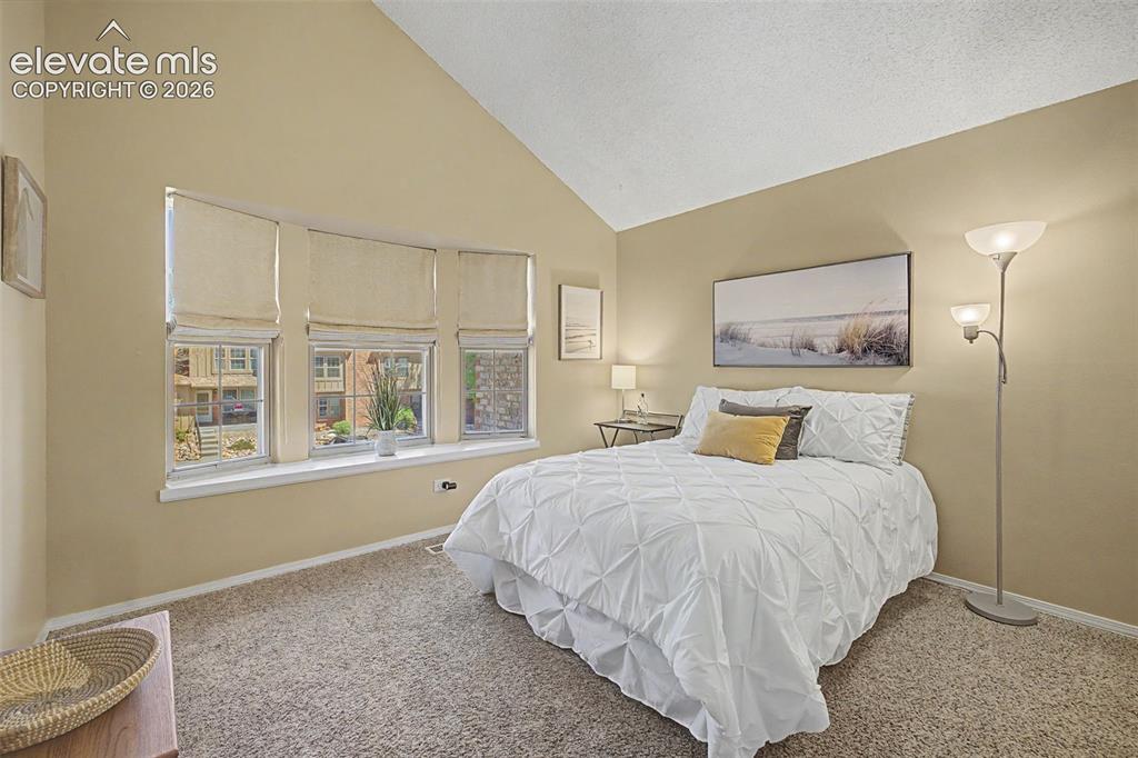 6618 Warbler Lane Colorado Springs CO 80919