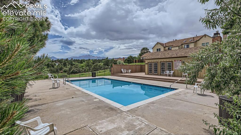 6618 Warbler Lane Colorado Springs CO 80919