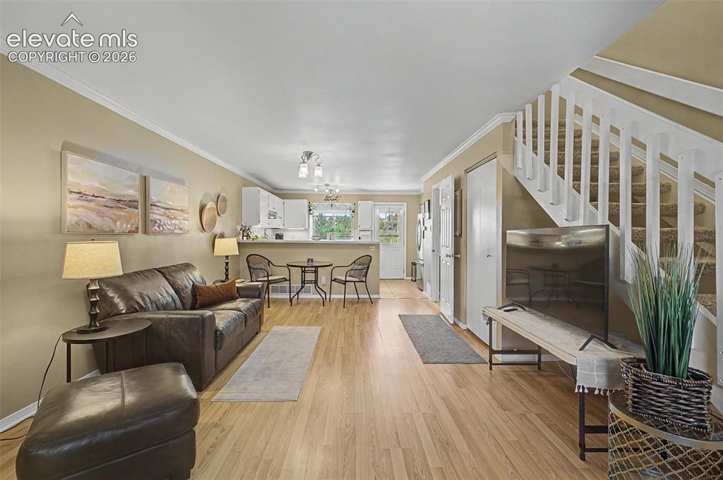 6618 Warbler Lane Colorado Springs CO 80919