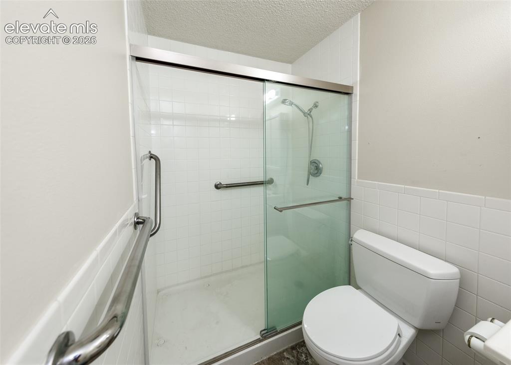 411 Lakewood Circle Colorado Springs CO 80910