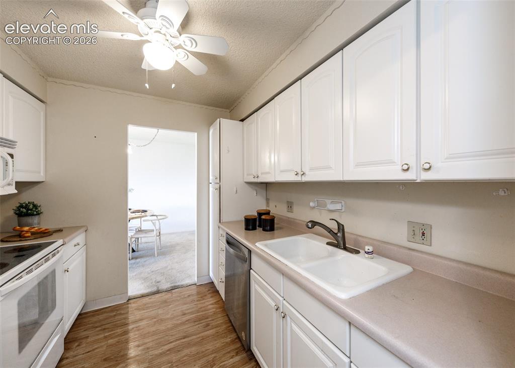 411 Lakewood Circle Colorado Springs CO 80910