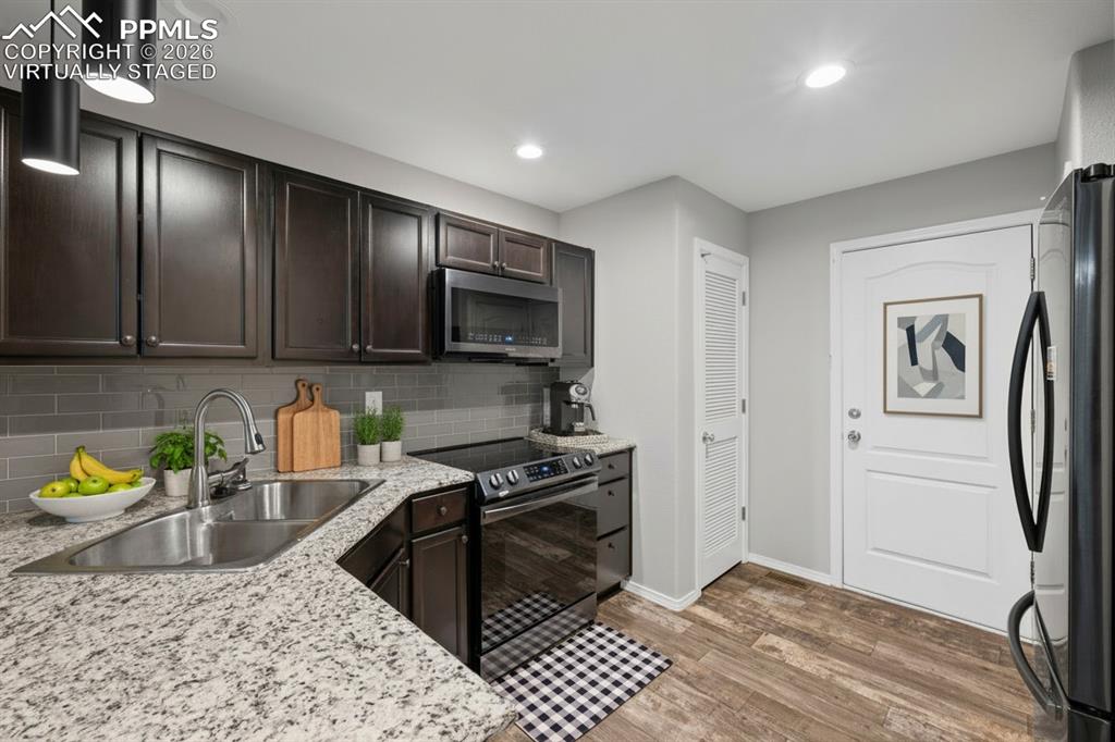 3214 Apogee View Colorado Springs CO 80906
