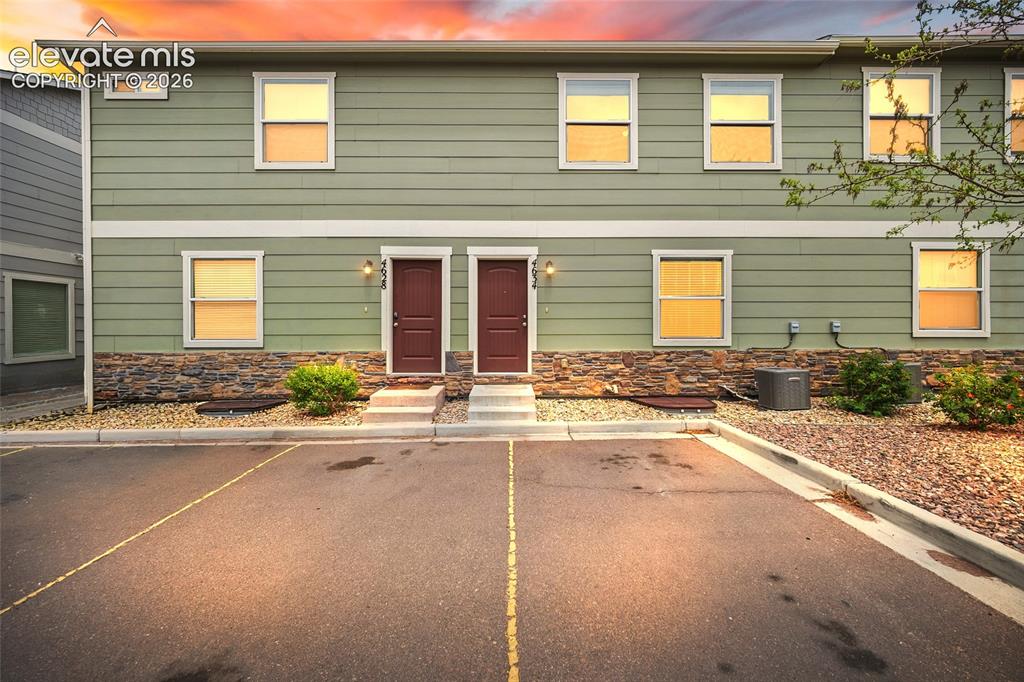 4634 Wharf Point Colorado Springs CO 80911