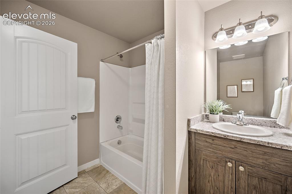 4634 Wharf Point Colorado Springs CO 80911