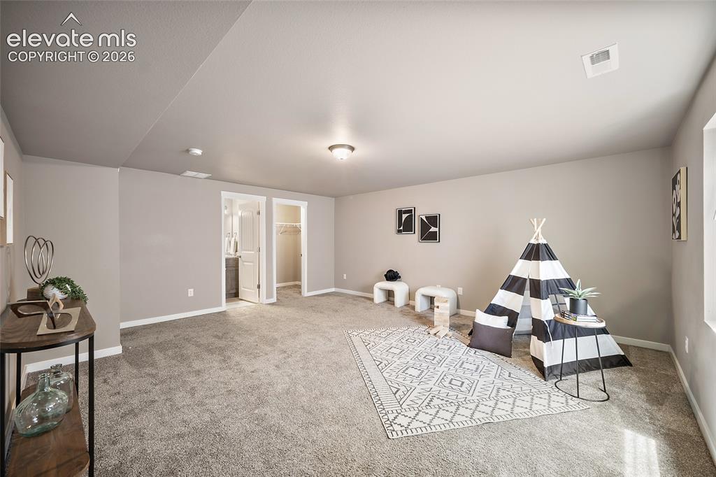 4634 Wharf Point Colorado Springs CO 80911