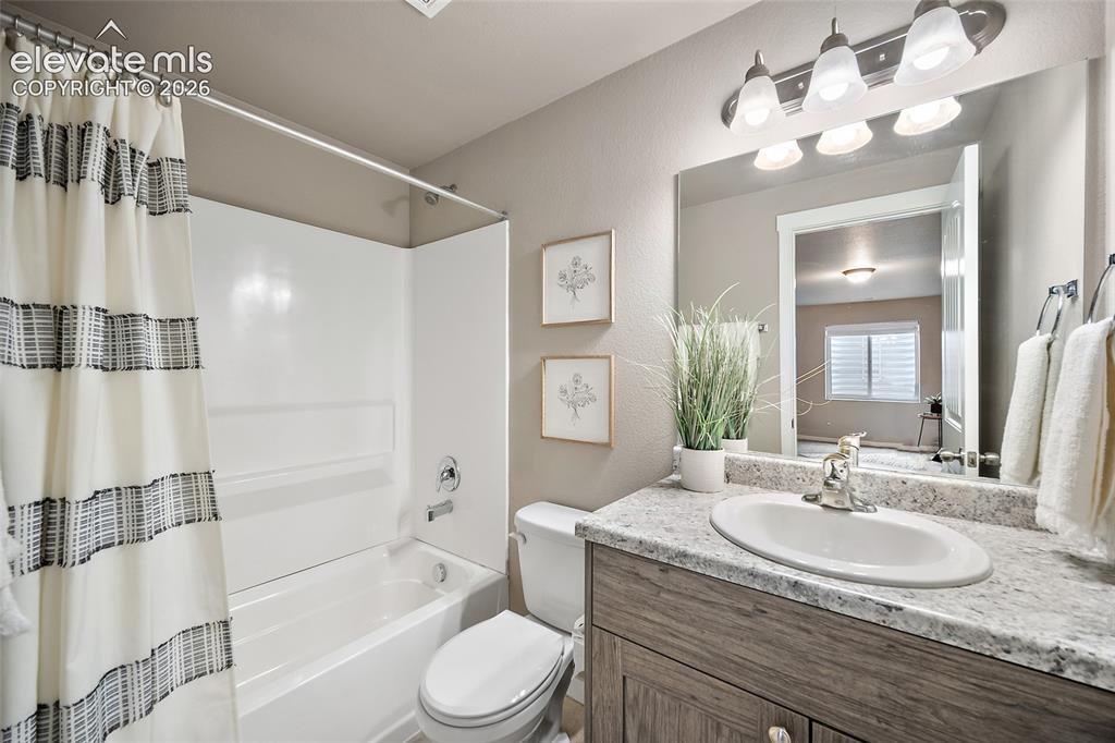 4634 Wharf Point Colorado Springs CO 80911