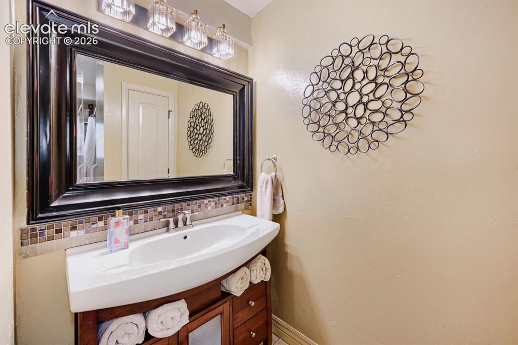 57 Newport Circle Colorado Springs CO 80906