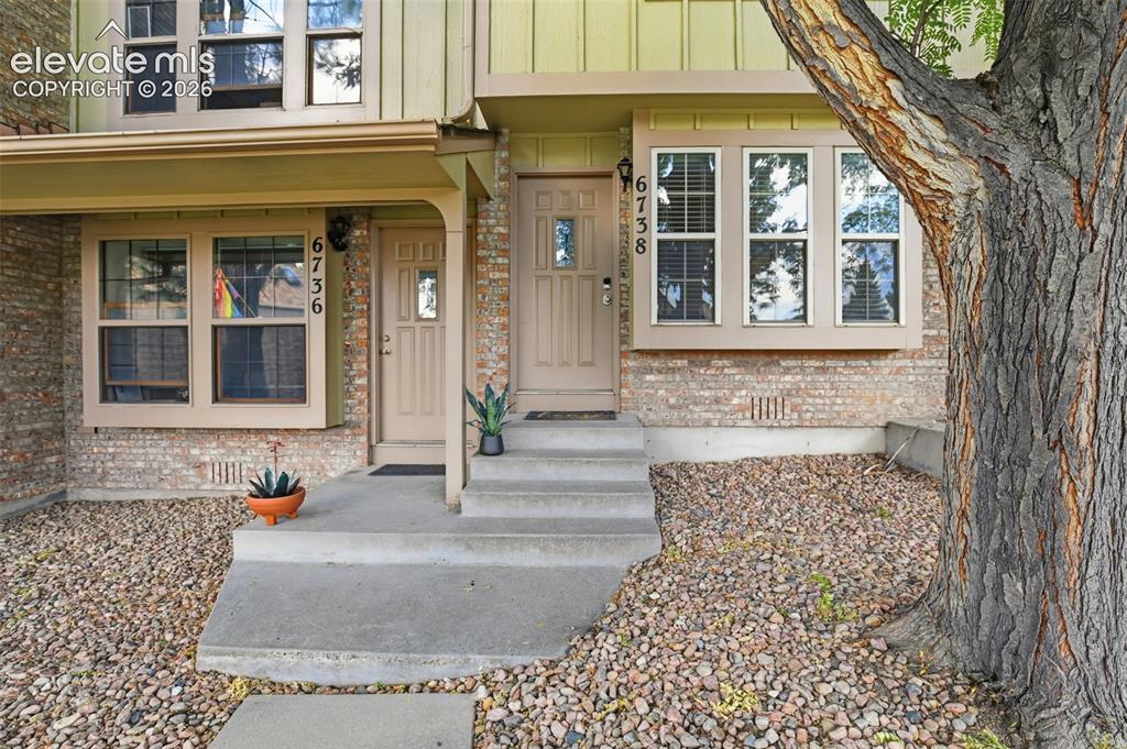 6738 Overland Drive Colorado Springs CO 80919