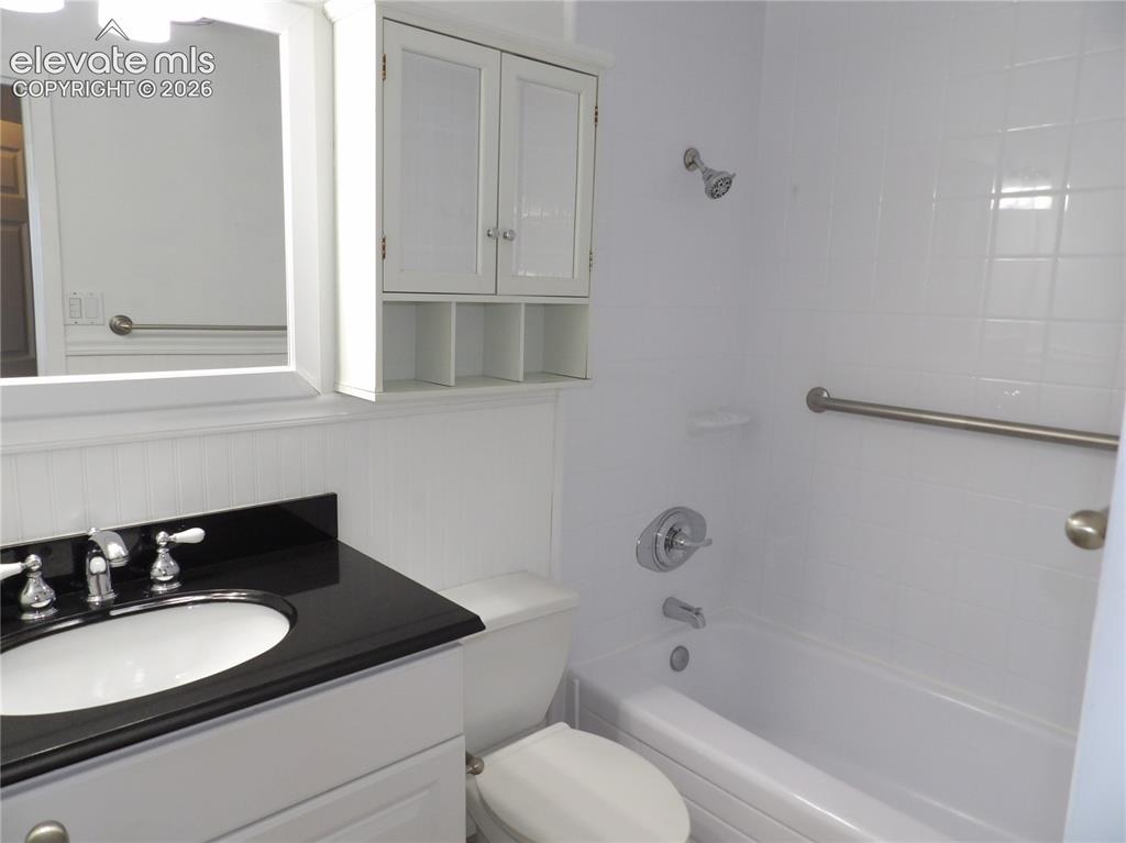 411 Lakewood Circle Colorado Springs CO 80910