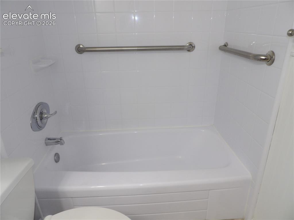 411 Lakewood Circle Colorado Springs CO 80910