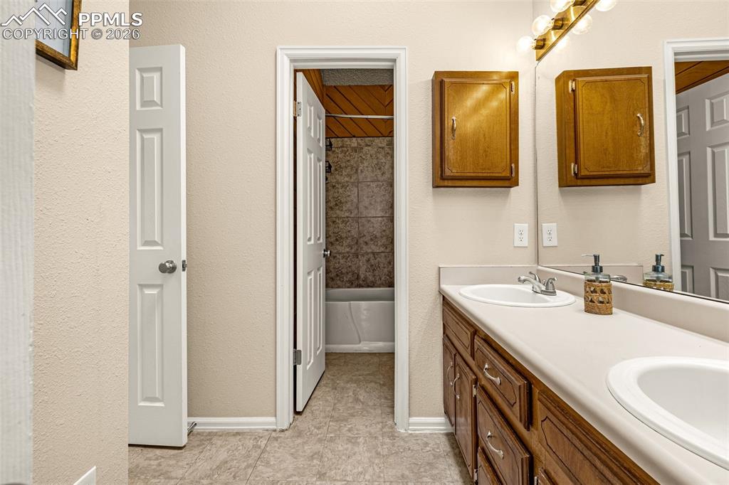 5520 Dunbar Court Colorado Springs CO 80918