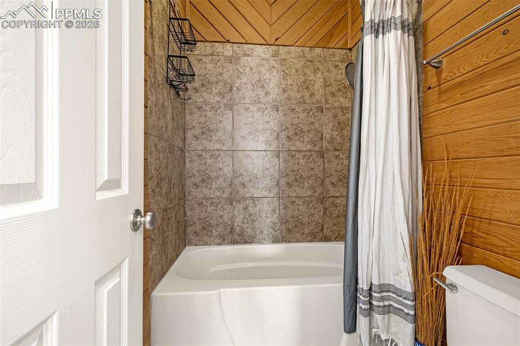 5520 Dunbar Court Colorado Springs CO 80918