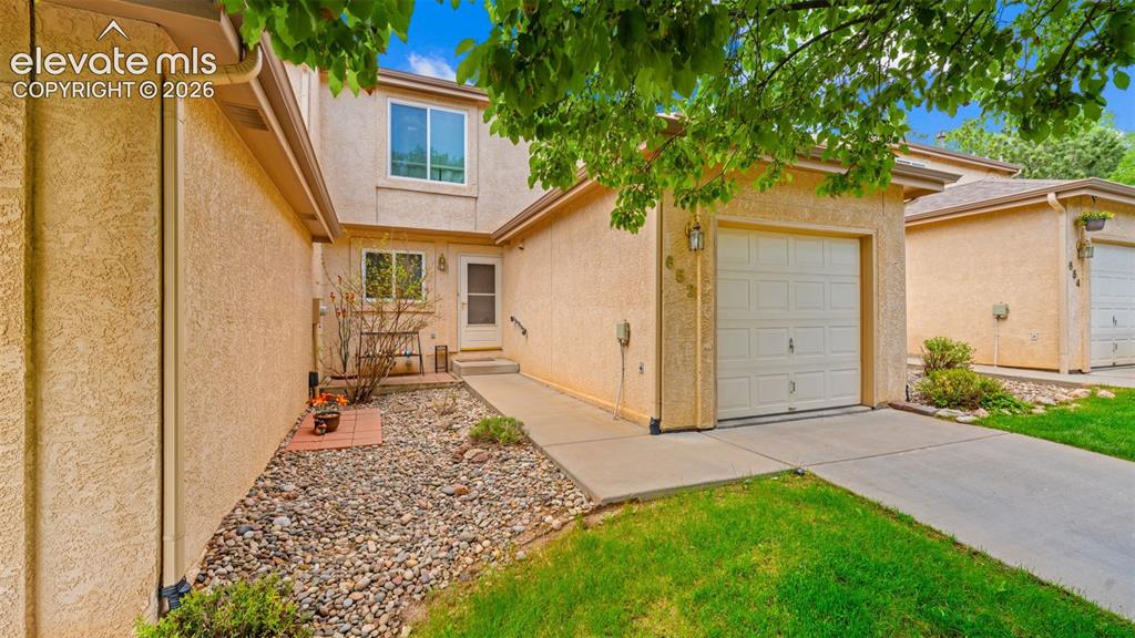 652 Echo Lane Colorado Springs CO 80904