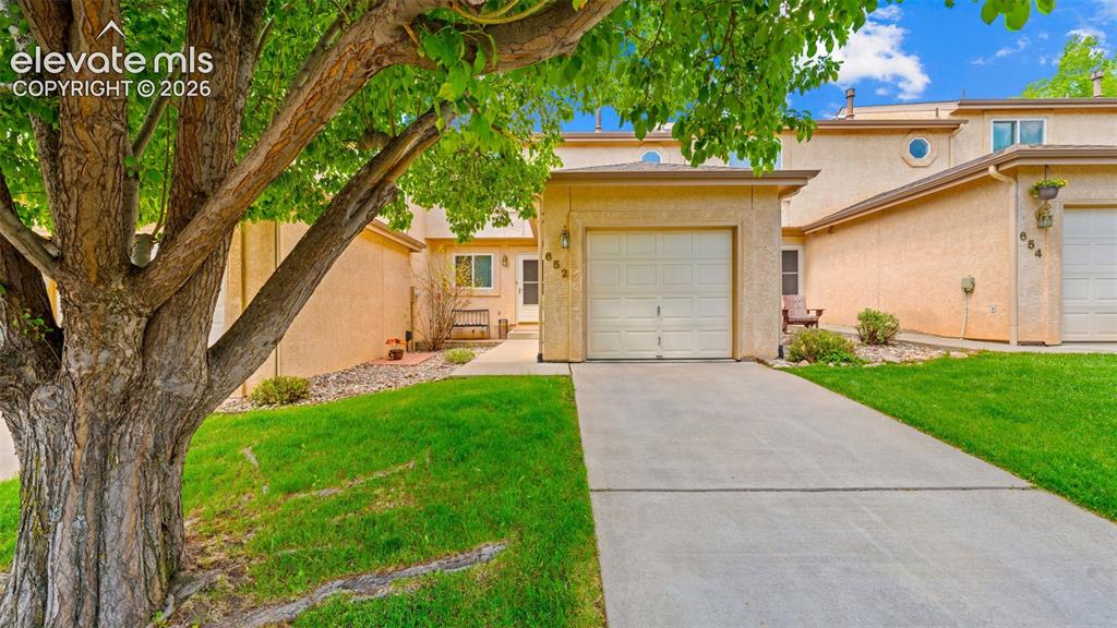 652 Echo Lane Colorado Springs CO 80904