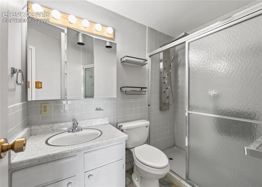 411 Lakewood Circle Colorado Springs CO 80910