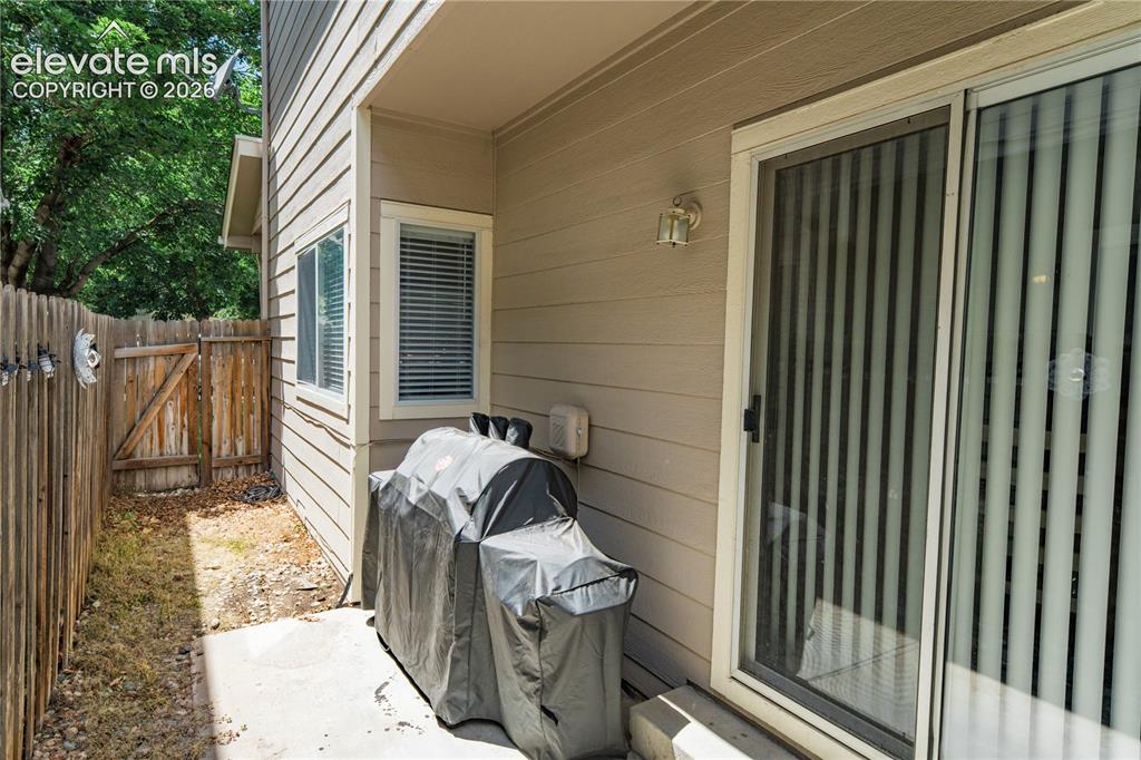3923 Nicki Heights Colorado Springs CO 80906