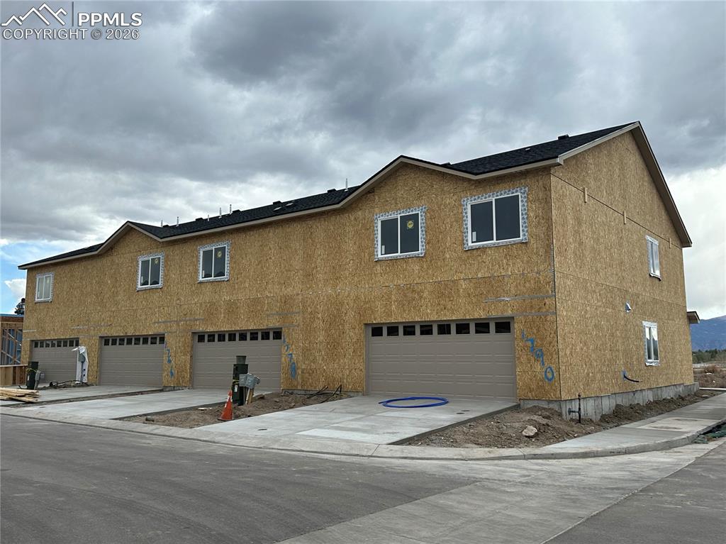 1790 Sandtoft Heights Colorado Springs CO 80951