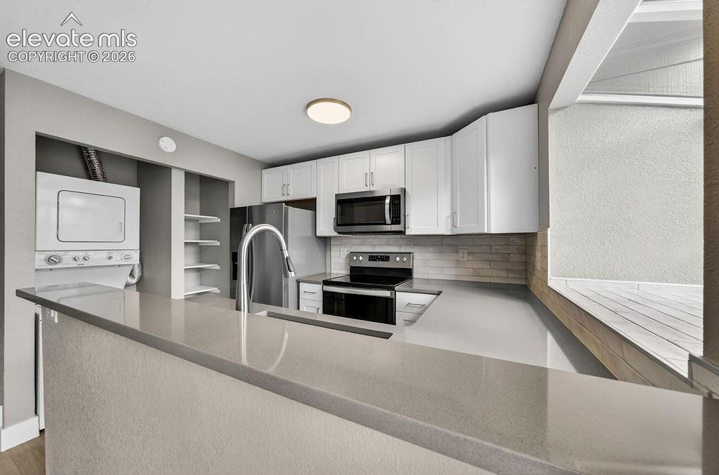 6737 Mountain Top Lane Colorado Springs CO 80919