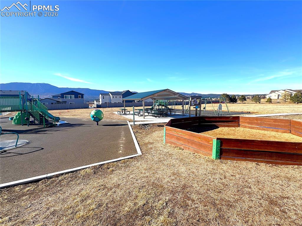1231 Villa Grove Monument CO 80132