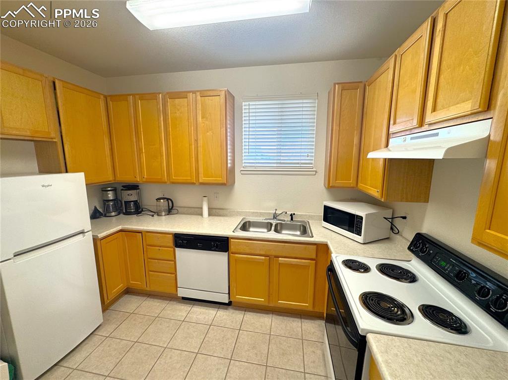 1231 Villa Grove Monument CO 80132