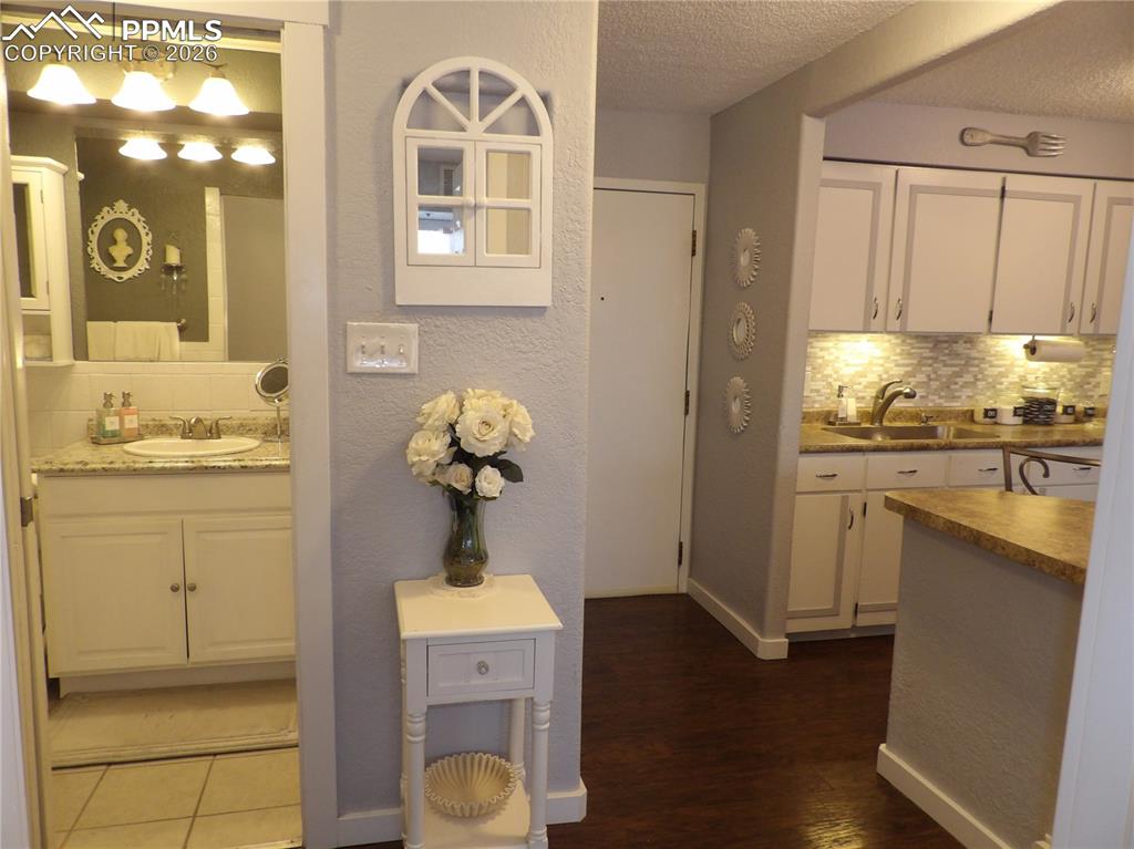 411 Lakewood Circle Colorado Springs CO 80910