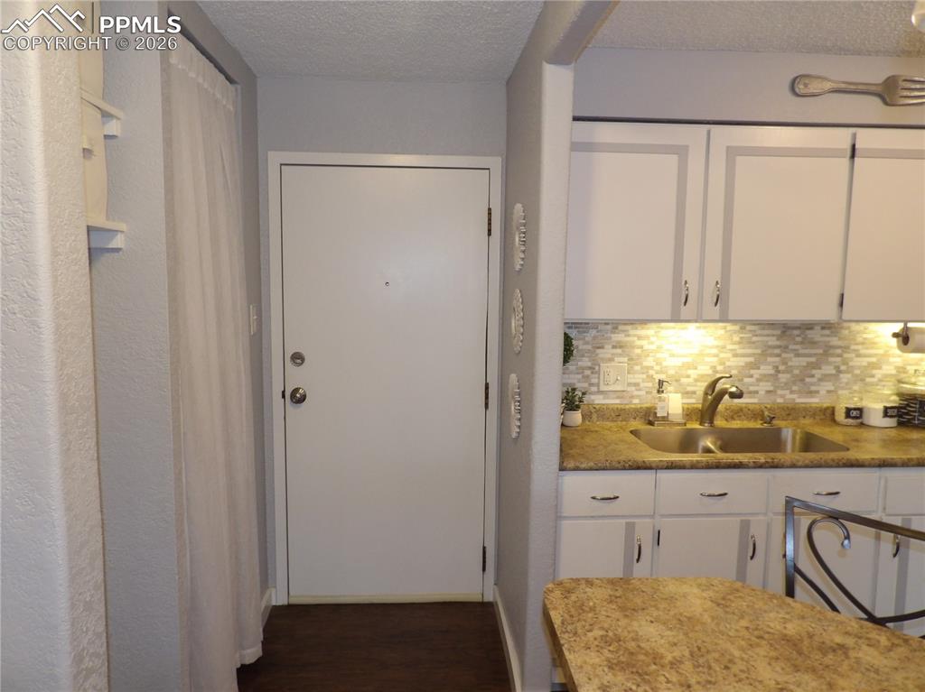 411 Lakewood Circle Colorado Springs CO 80910