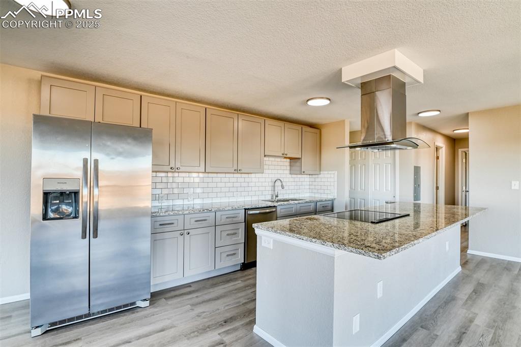 411 Lakewood Circle Colorado Springs CO 80910