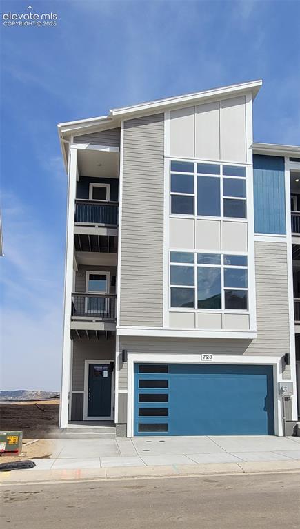 723 Belleza View Colorado Springs CO 80907