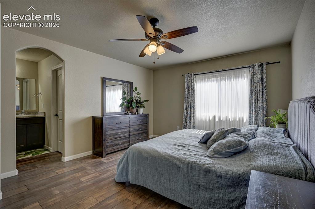 5644 Shamrock Heights Colorado Springs CO 80923