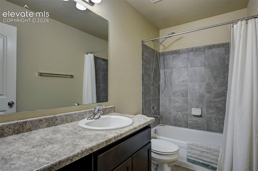 5644 Shamrock Heights Colorado Springs CO 80923