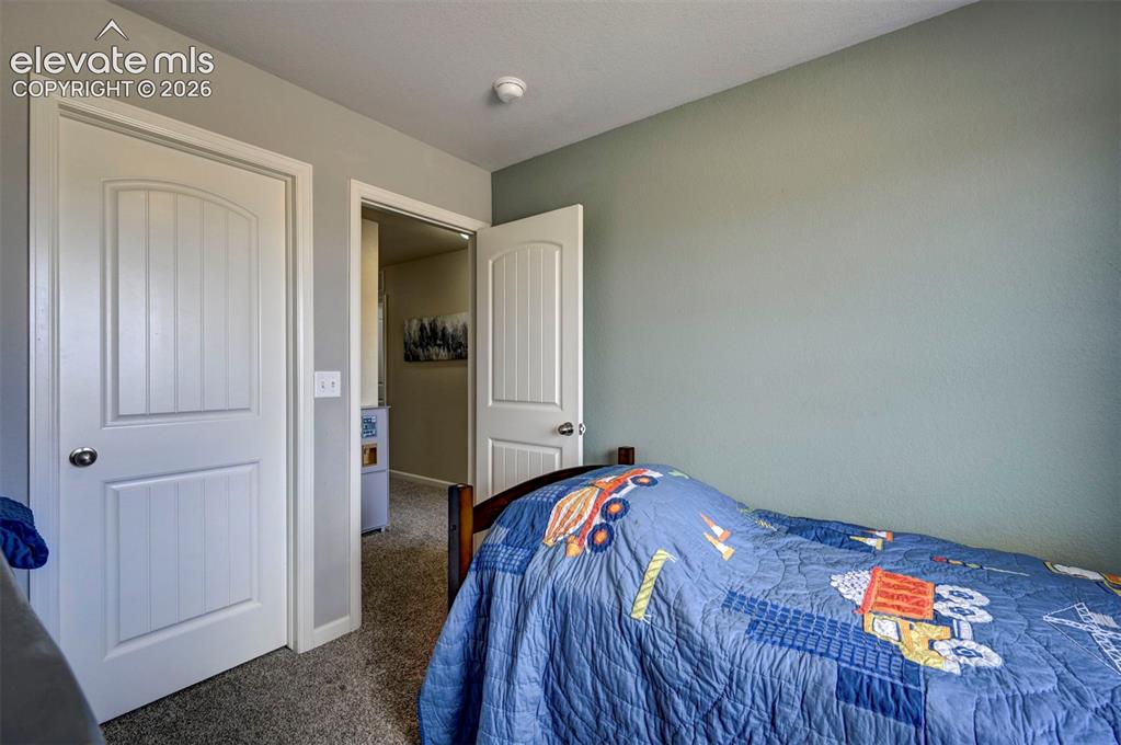 5644 Shamrock Heights Colorado Springs CO 80923