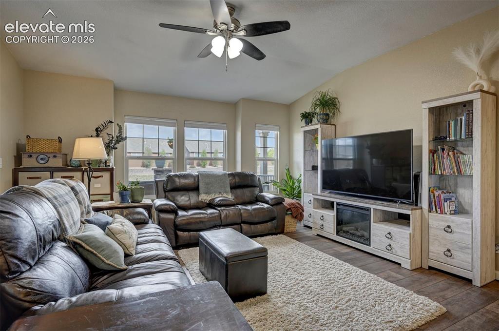 5644 Shamrock Heights Colorado Springs CO 80923
