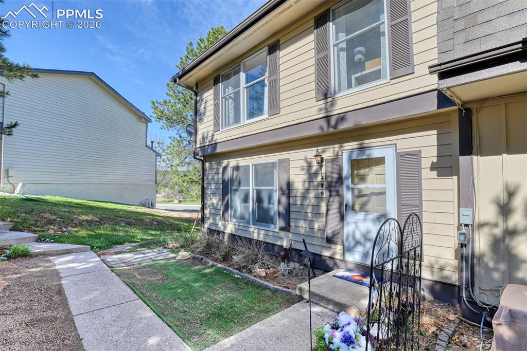 379 Raspberry Lane Monument CO 80132