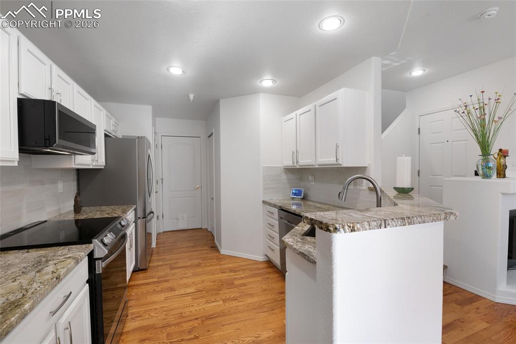 3294 Apogee View Colorado Springs CO 80906